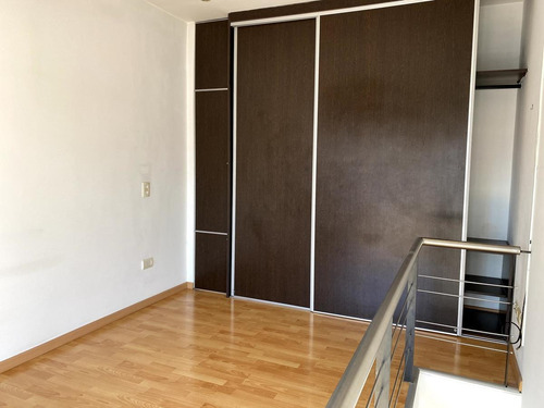 Imagen 11 de 13 de Duplex Con Terraza + Cochera Fija + Dueño: Oportunidad!!