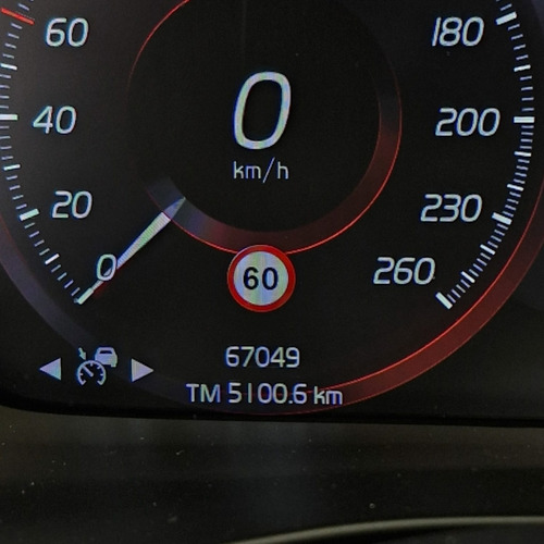 Volvo XC40 1.5 T5 RECHARGE R-DESIGN GEARTRONIC