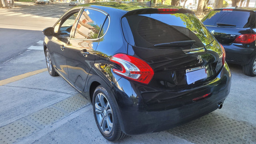 Imagen 5 de 9 de Peugeot 208 2013 1.6 Feline Pack Cuir