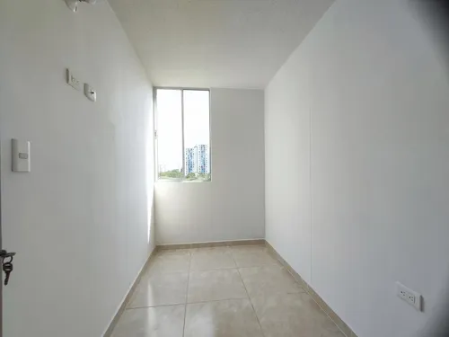Apartamento En Arriendo En Prados Del Este. Cod A25507
