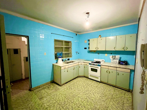 Departamento De 3 Dormitorios En 24 De Septiembre Al 1300, Sm De Tucumán