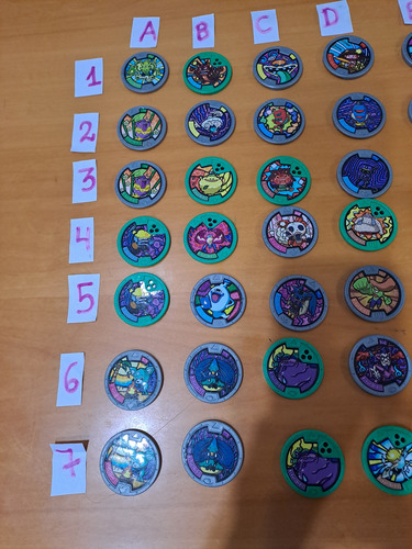 Lote De 31 Medallas Juguete Yokai Watch (Usado)