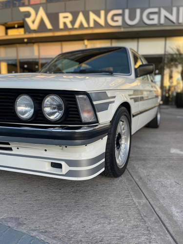 Imagen 13 de 21 de Bmw 323i E21 Coupe