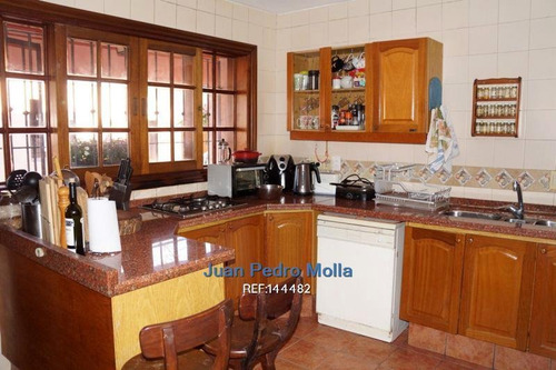 Venta De Casa 3 Dormitorios En Carrasco, Montevideo