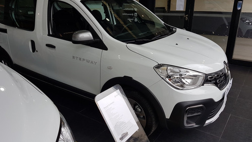 Imagen 3 de 12 de Renault Kangoo Ii Stepway 1.6 Sceii (ra)