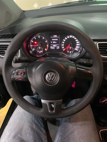 Volkswagen Suran 1.6 Comfortline 101cv