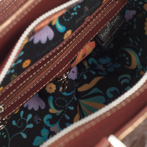 Imagen 7 de 8 de Bolso De Piel Con Grabado Tipo Cincelado Bolsa Satchel Dama