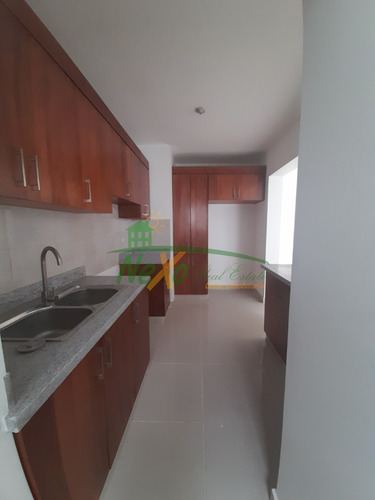 Imagen 8 de 17 de Apartamento 8vo Nivel En Torre Autopista Duarte Santiago (hfa-222)