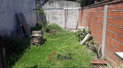 Imagen 12 de 16 de Casa Departamento Ph En Venta Bogado 3000 Ituzaingo