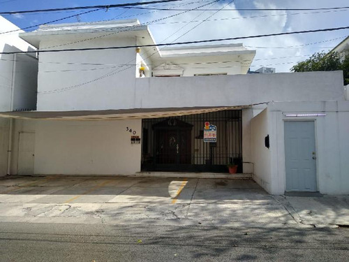 Casa Sola En Venta En Vista Hermosa, Monterrey, Nuevo León