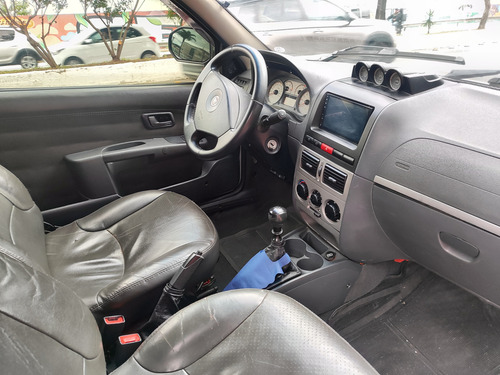 Fiat Strada 1.8 16v Adventure Cab. Dupla Flex 2p