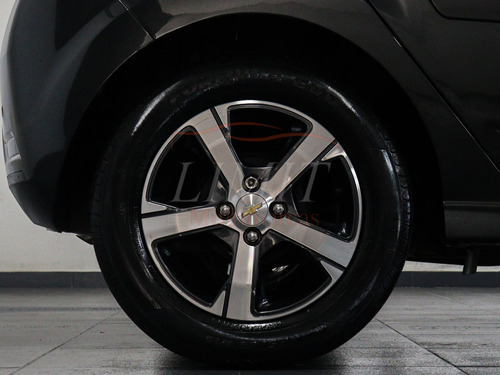 Chevrolet Onix HATCH LTZ 1.4 8V FlexPower 5p Mec.