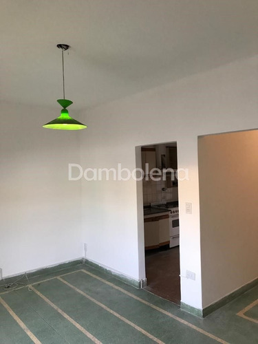 Imagen 7 de 12 de Local En Venta O Permuta Ubicado En Moreno, Moreno