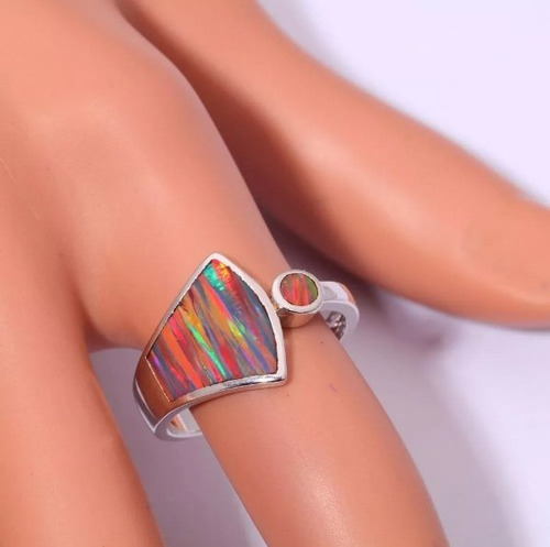 Hermoso Anillo Opalo Arcoiris Talla 6 Y 10 Plata Moderno