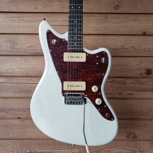 Kit Completo Guitarra Tagima Jazzmaster Tw61 + Nf