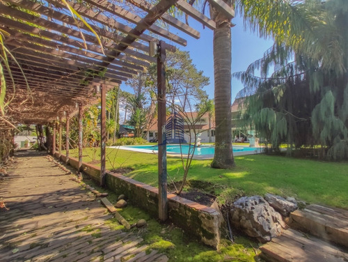 Casa En Venta El Playa Mansa, Punta Del Este - Ref: 1654