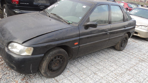 Ford Escort Gl 1997(sucata So Peças)