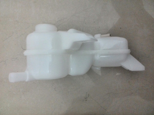 Envase Radiador Daewoo Cielo 96181808 Rt
