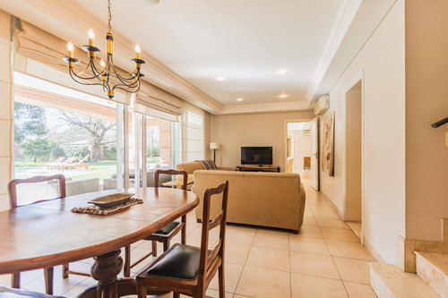 Imagen 21 de 30 de Venta Impecable Casa Country San Carlos