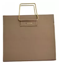Clonados y pillados: el famoso bolso Multipochette de Louis Vuitton tiene  su versión low-cost en la nueva colección de Bershka