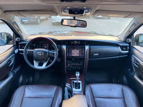 Imagem 4 de 15 de Toyota Hilux Toyota Hilux Sw4 Srx 4x4 2016/2017