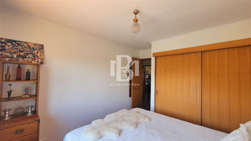 Casa En Venta De 4 Dorm. En La Reina