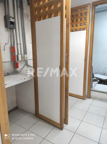 Edificio En Venta Satélite, Excelente Ubicación