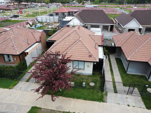 Excelente Casa En Venta En San Valentin (84299)