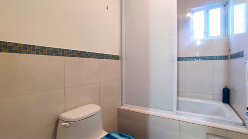 Casa En Venta En Colinas Del Bosque 3ra Seccion, Corregidora, 5 Habitaciones