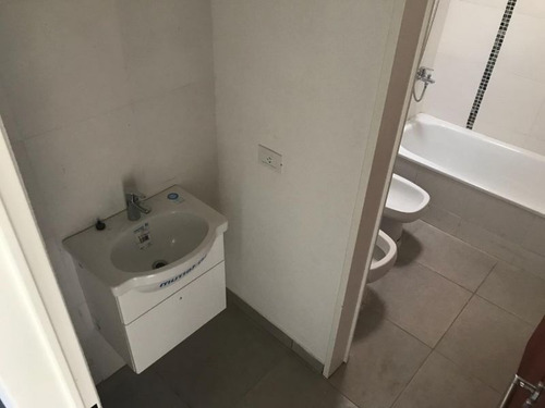 Imagen 5 de 9 de Departamento En Venta En San Miguel