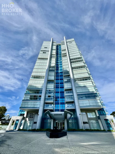 Departamento En Venta. Punta Del Este. Playa Mansa.