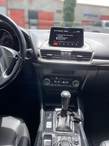 Mazda 3 2.0 Touring At
