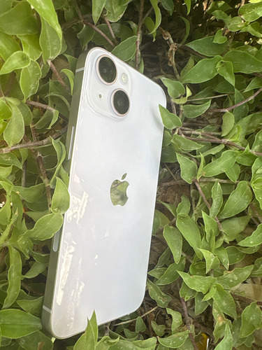 iPhone 14 Normal Color Lila (Usado)