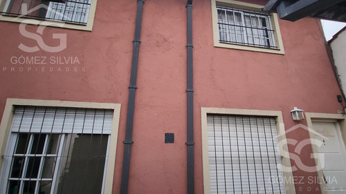 Terreno En Venta Con 5 Casas