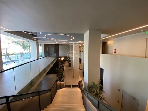 Oficina En Arriendo En Lo Barnechea