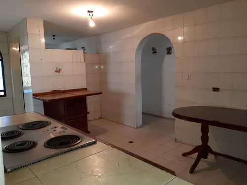 Imagen 10 de 14 de Venta De Casa En San Antonio De Los Altos. Urb El Retiro Rz