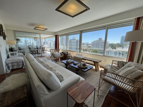 Apartamento En Brava - Punta Del Este