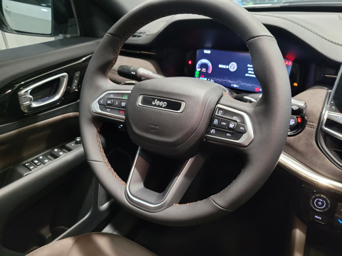 Jeep Commander 2.0 Td380 At9 4x4 7pas Overland