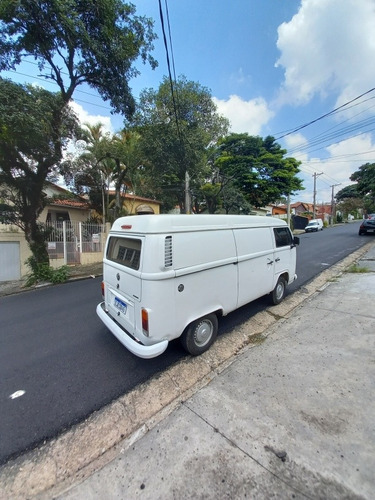 Kombi Furgao 2010 1.4 Flex 4 Pneus Novos Revisada
