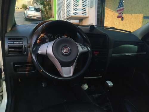 Fiat Palio 1.8 Hlx Flex 5p 2006