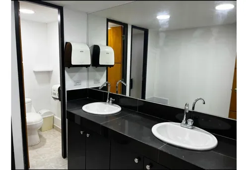 En Venta Oficina Tipo Duplex Guayabal