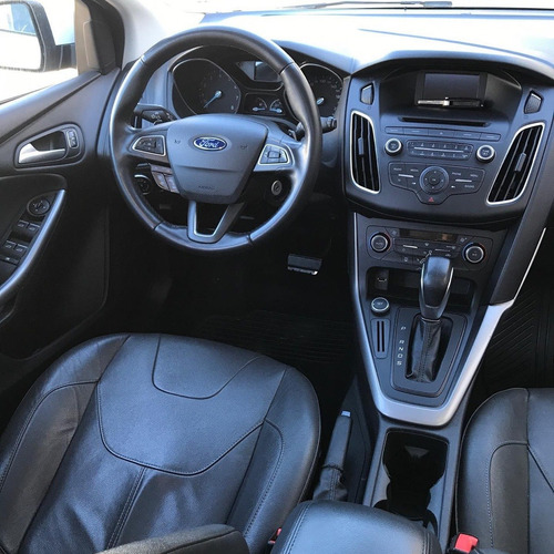 Ford Focus Se Plus Automático 2016