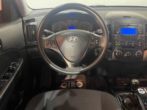 Imagem 14 de 15 de Hyundai I30 Wagon 2.0 2011