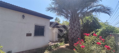 Casa En Venta De 3 Dorm. En Olmué