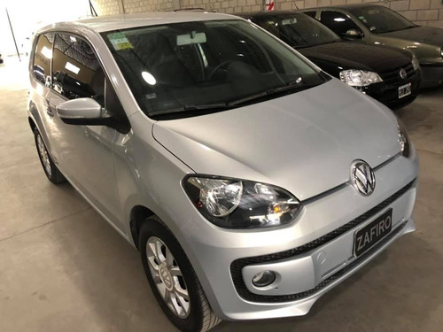 Volkswagen High Up - 60.000 Kms - Año 2015