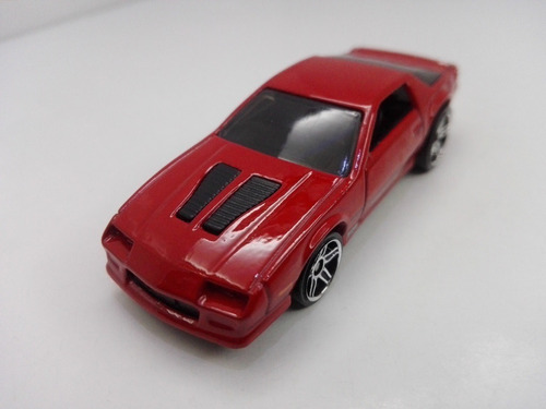 Hot Wheels - 85 Camaro Iroc Z 1a Edic Del 2012 Malaysia Bs