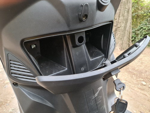 Imagen 9 de 10 de Moto Scooter Corven Expert 150 Full Completa Igual A Nueva!!