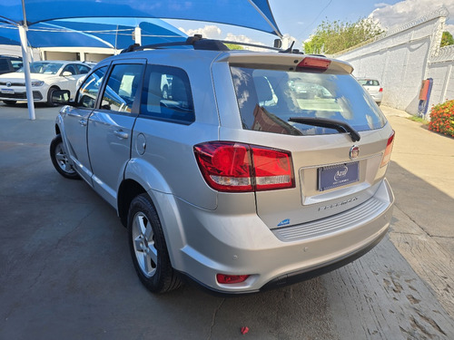Fiat Freemont 2.4 EMOTION 16V GASOLINA 4P AUTOMATICO