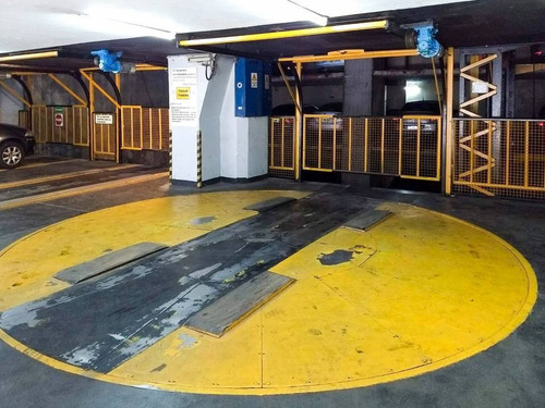 Imagen 2 de 3 de Venta Cochera Con Valet Parking 24 Hrs En San Nicolás