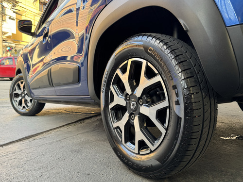 Renault Kwid 1.0 12V SCE FLEX OUTSIDER MANUAL